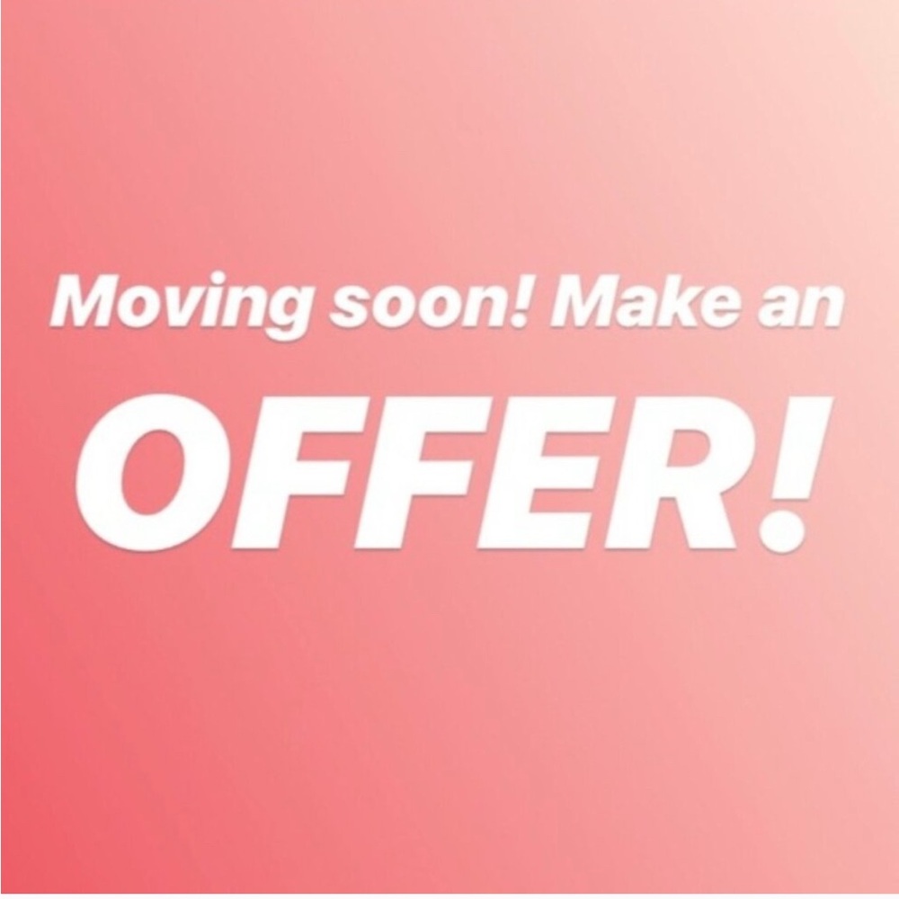Closet clearance! Moving soon so make an offer on things you like.
